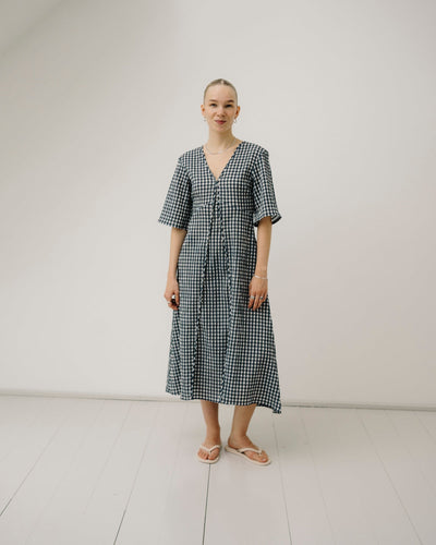 Seersucker Check V-neck Long Dress - Egret