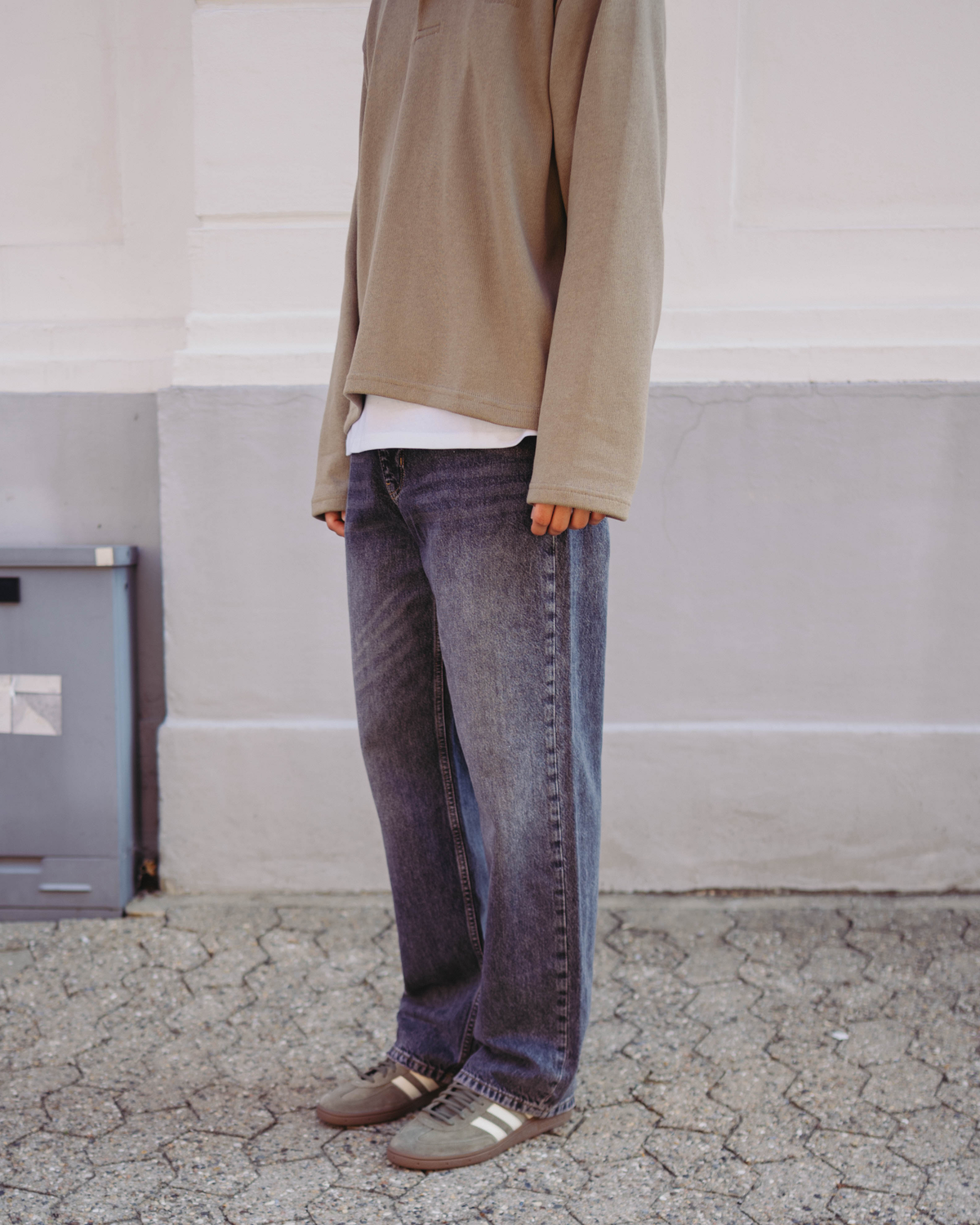 Rami Shadow Jeans - Black