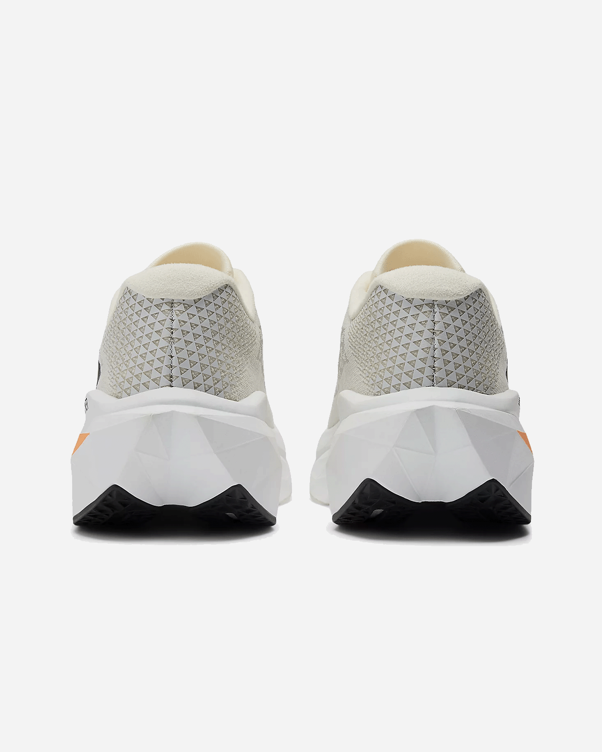 FuelCell SuperComp Trainer v3 - Angora / Hot Mango