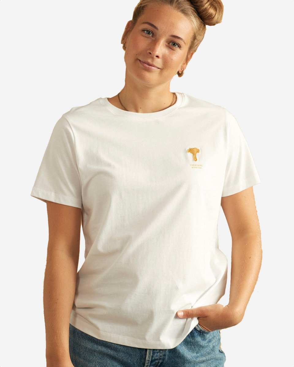 Chanterelle Tee - White - Munk Store