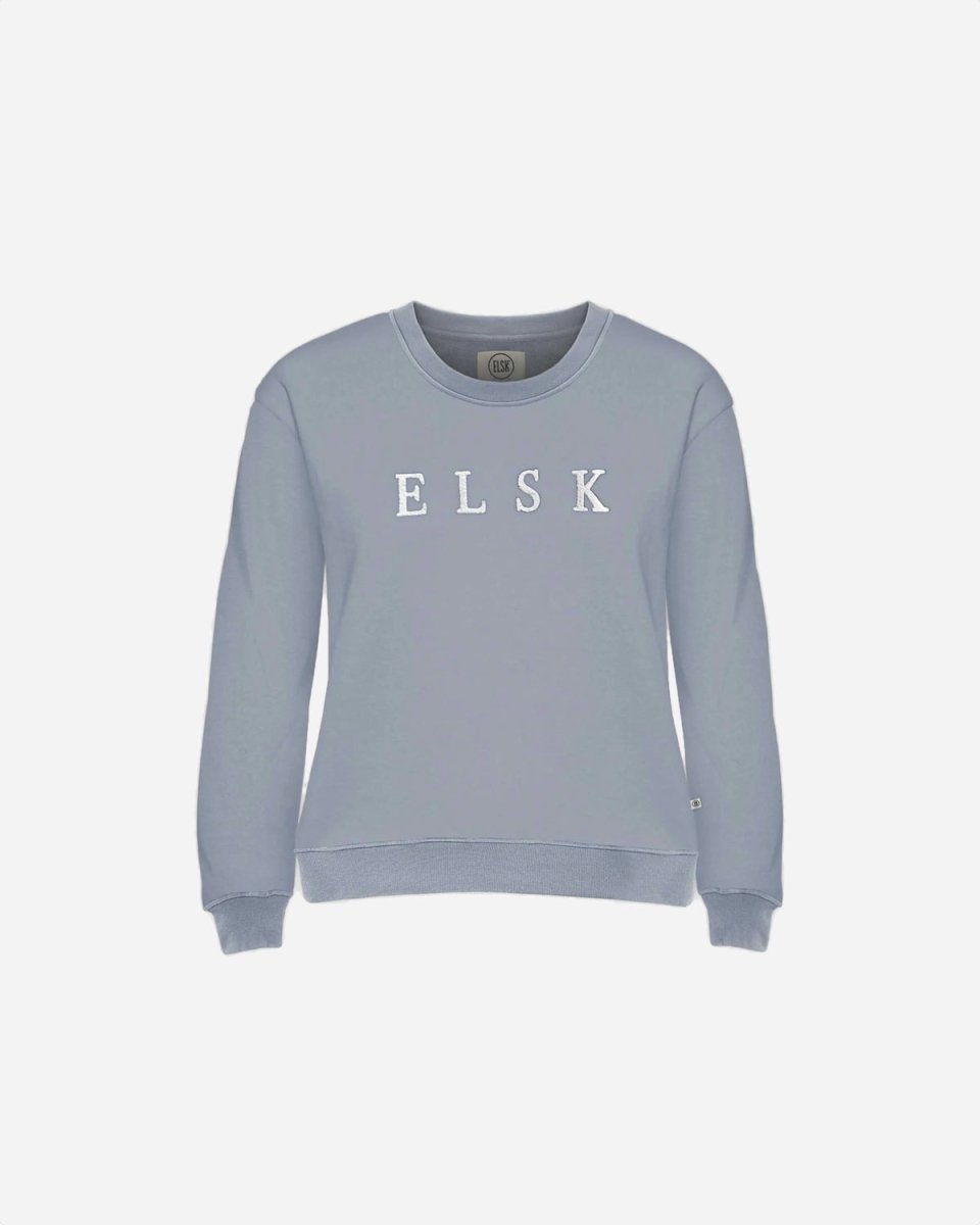 ELSK® CHENILLE EMB. ØRUM WOMEN'S SWEATSHIRT - TRADEWINDS - Munk Store