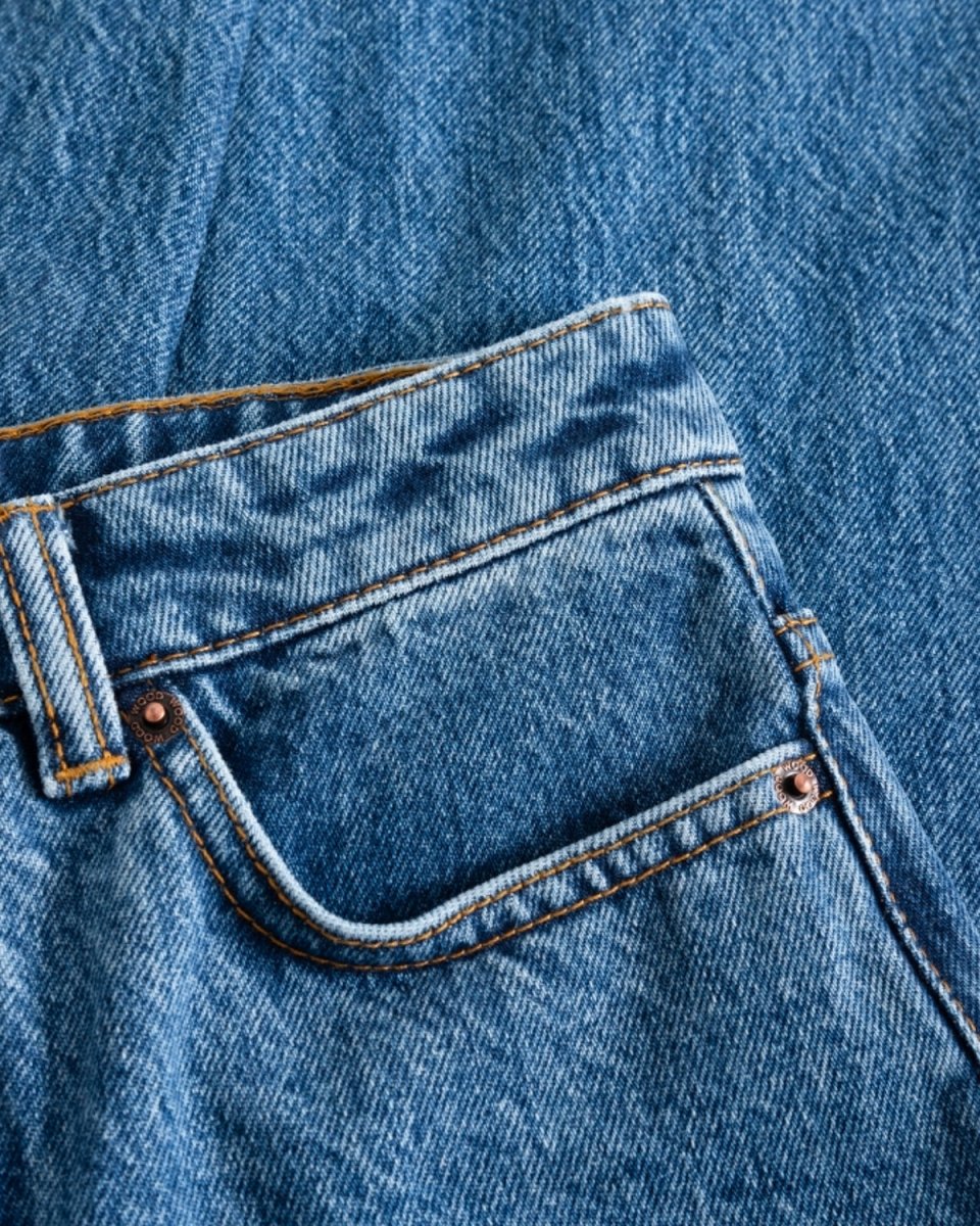 Ilo Rigid Denim - Medium Rinse - Munk Store