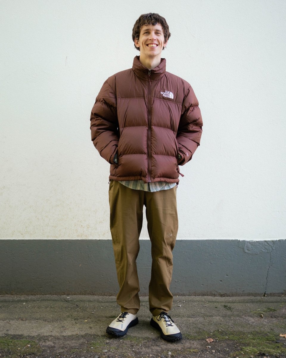 The North Face Mens 1996 RetronNuptse outlet Jacket Dark oak