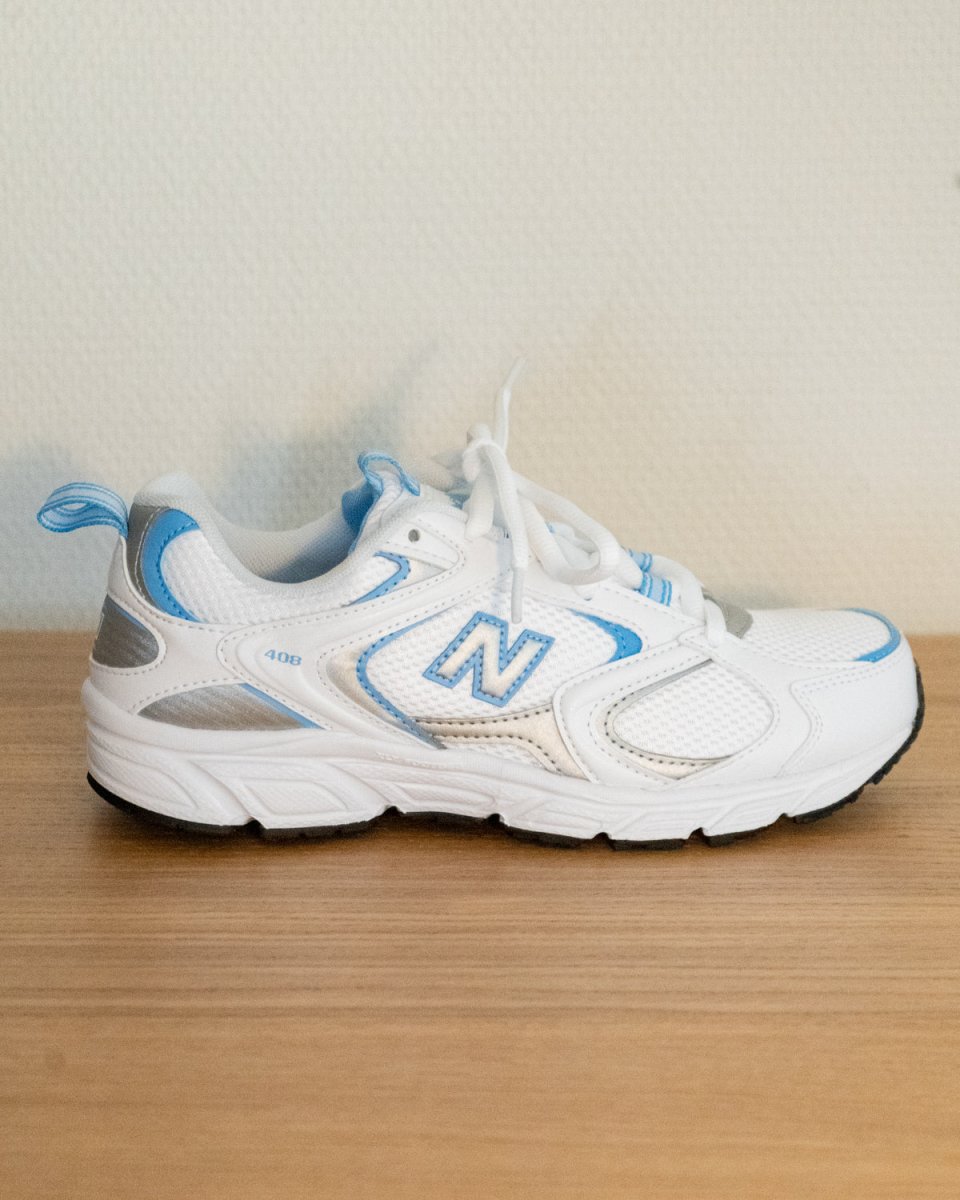 ML408B - White/Light Blue - Munk Store