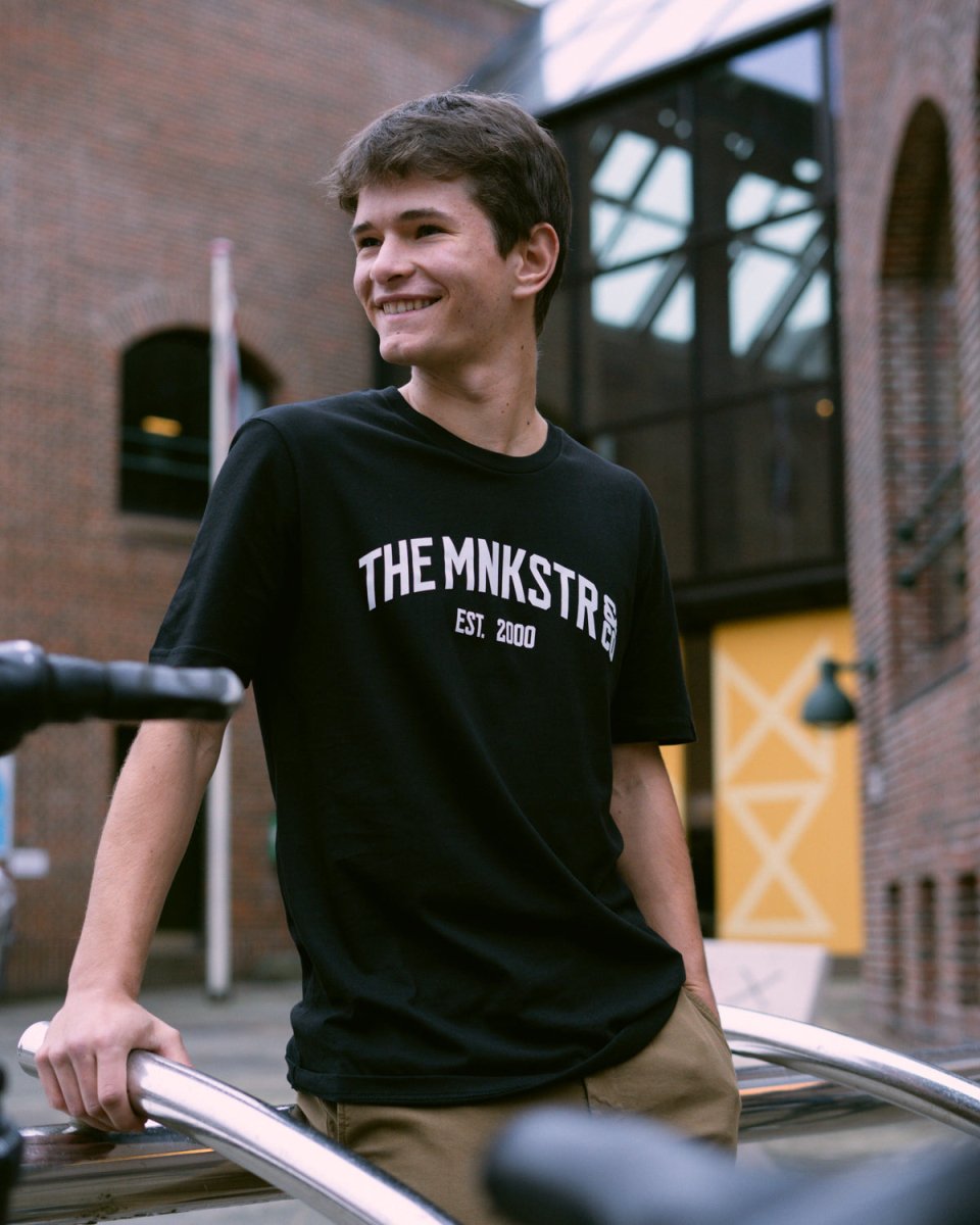 MNKSTR T-Shirt - Black - Munk Store