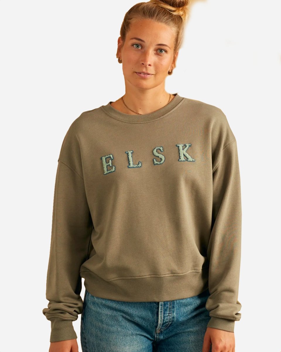 Ørum Sweatshirt - Smokey Olive - Munk Store