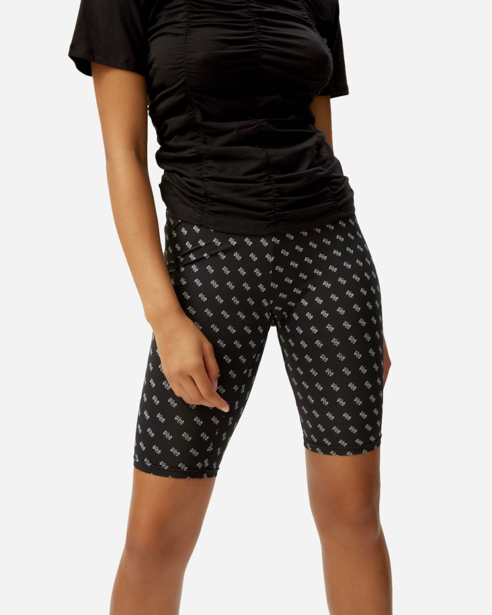 Pilo Shorts - Black/White - Munk Store