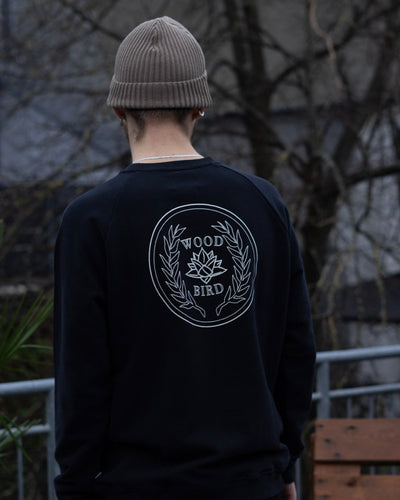 Plate Crest Crew - Black - Munk Store