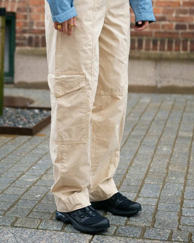 Elastische Curve-Hose aus gewaschenem Baumwoll-Canvas - Pale Khaki