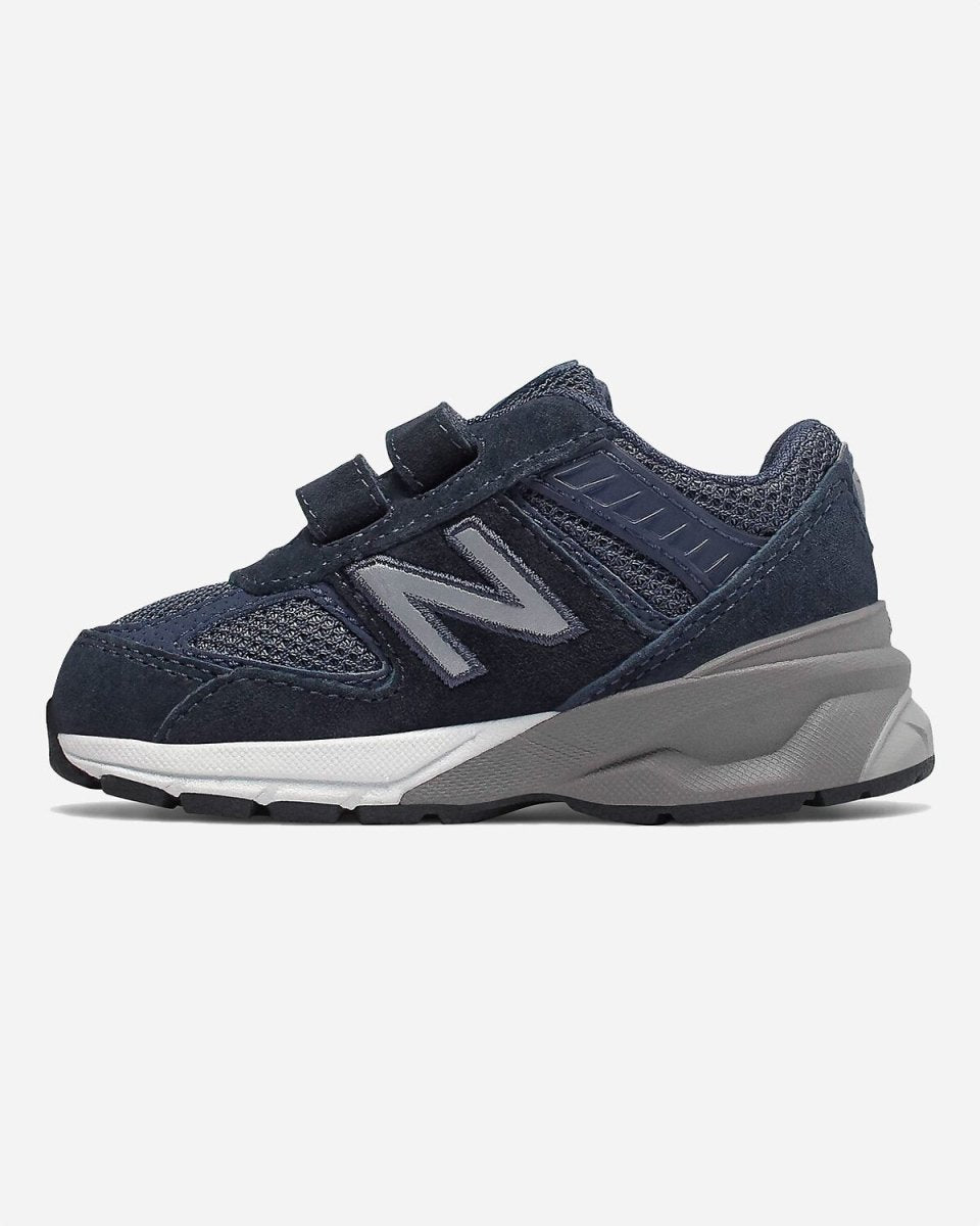 990v5 - Navy - Munk Store