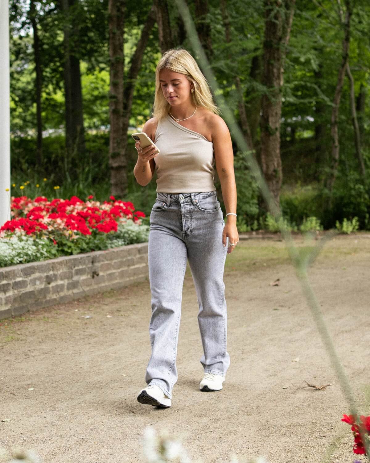 Mia Rasmussen - Maria Jeans - Shop The Look - Munkstore.dk