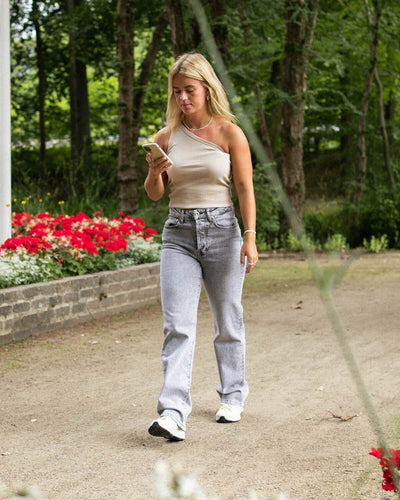 Mia Rasmussen - Maria Jeans - Shop The Look - Munkstore.dk
